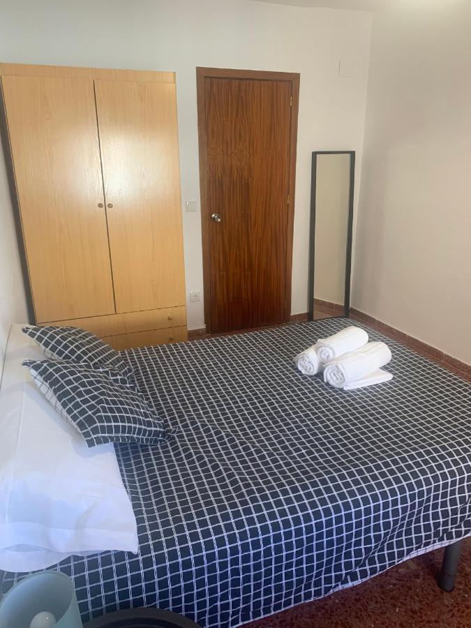 Room Valdeolleros قرطبة المظهر الخارجي الصورة